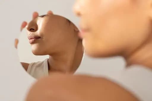 7 Pantangan setelah Facial Wajah yang Harus Diperhatikan